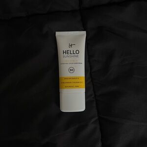NEW IT Cosmetics Hello Sunshine Invisible Face Sunscreen SPF 50